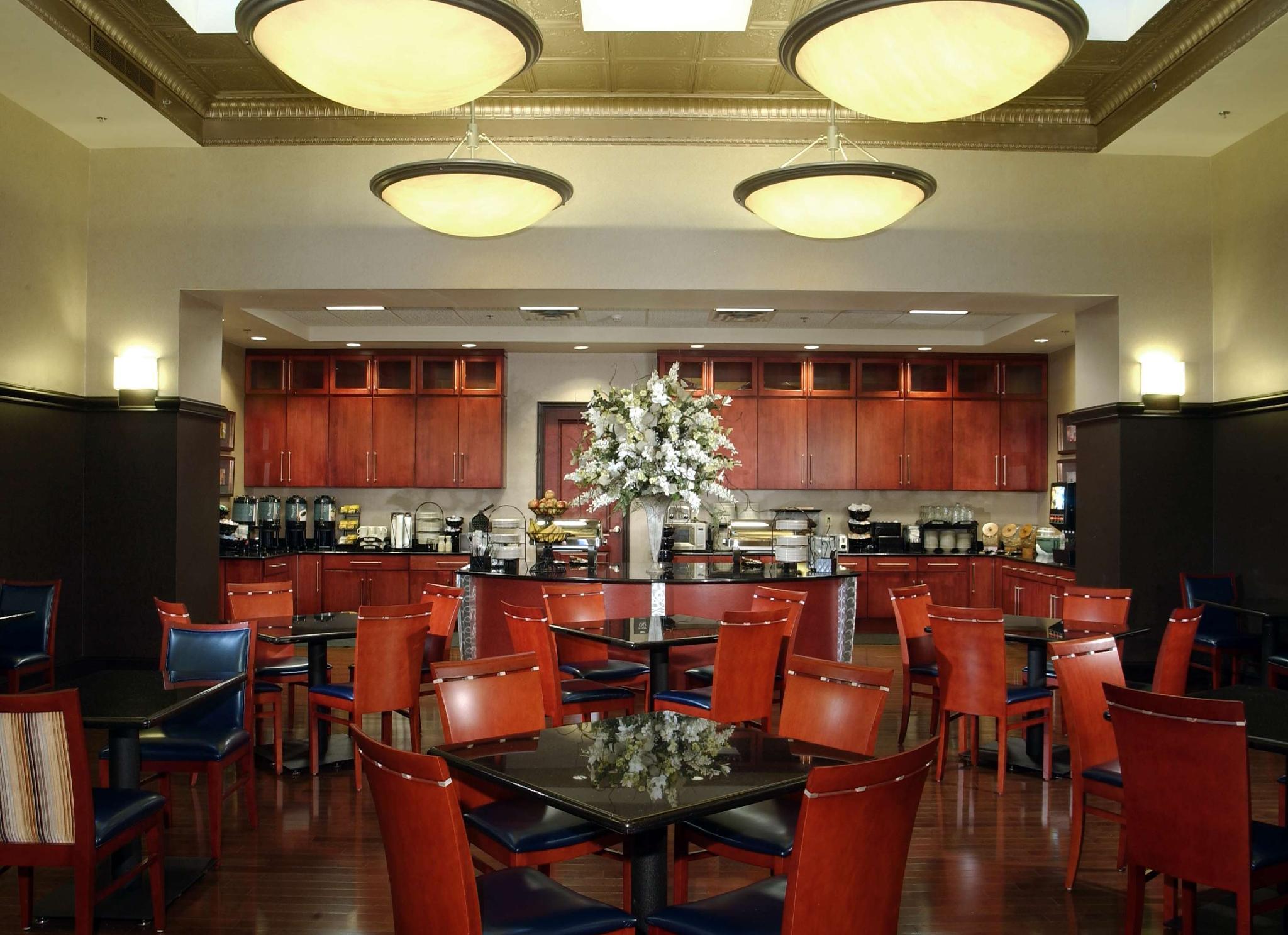 Homewood Suites By Hilton Indianapolis Downtown Eksteriør billede