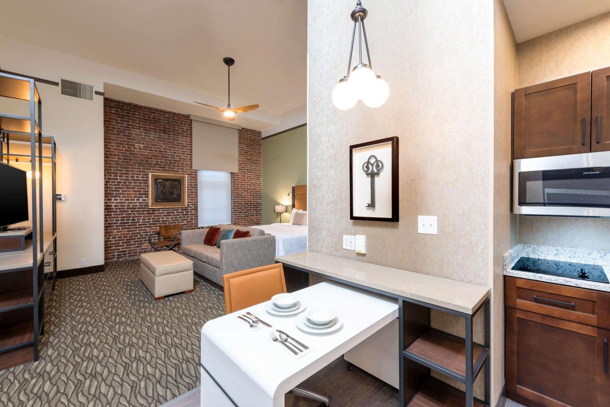 Homewood Suites By Hilton Indianapolis Downtown Eksteriør billede