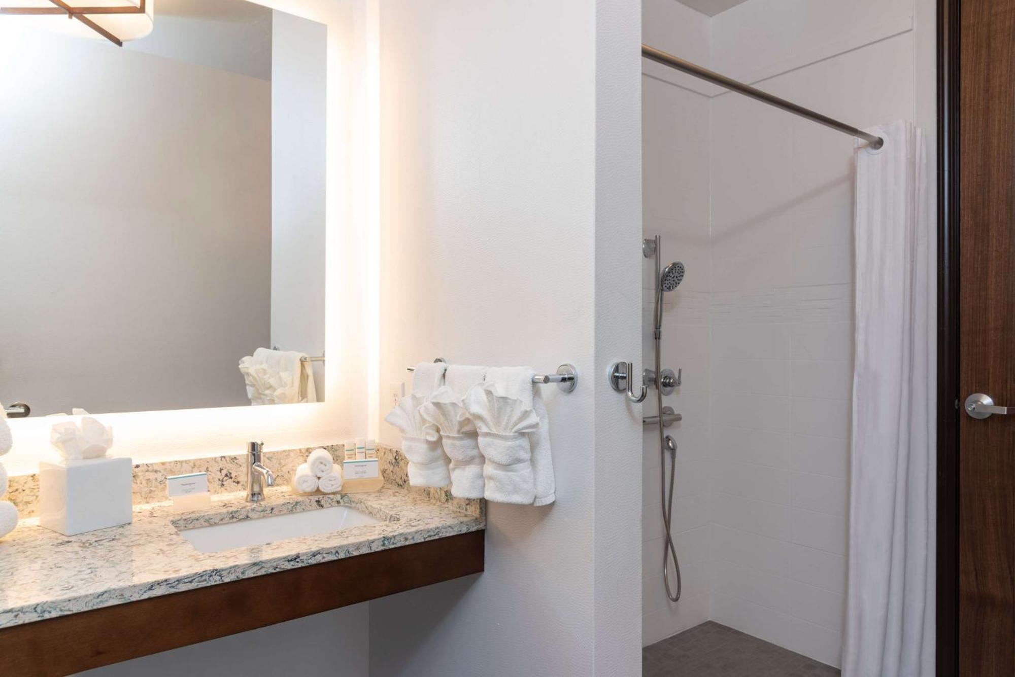 Homewood Suites By Hilton Indianapolis Downtown Eksteriør billede