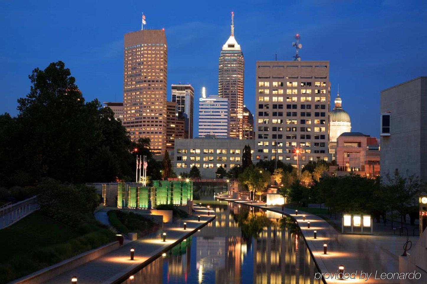 Homewood Suites By Hilton Indianapolis Downtown Eksteriør billede