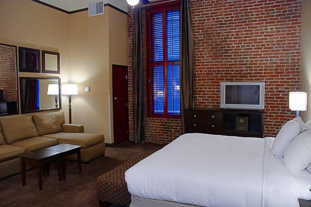 Homewood Suites By Hilton Indianapolis Downtown Eksteriør billede